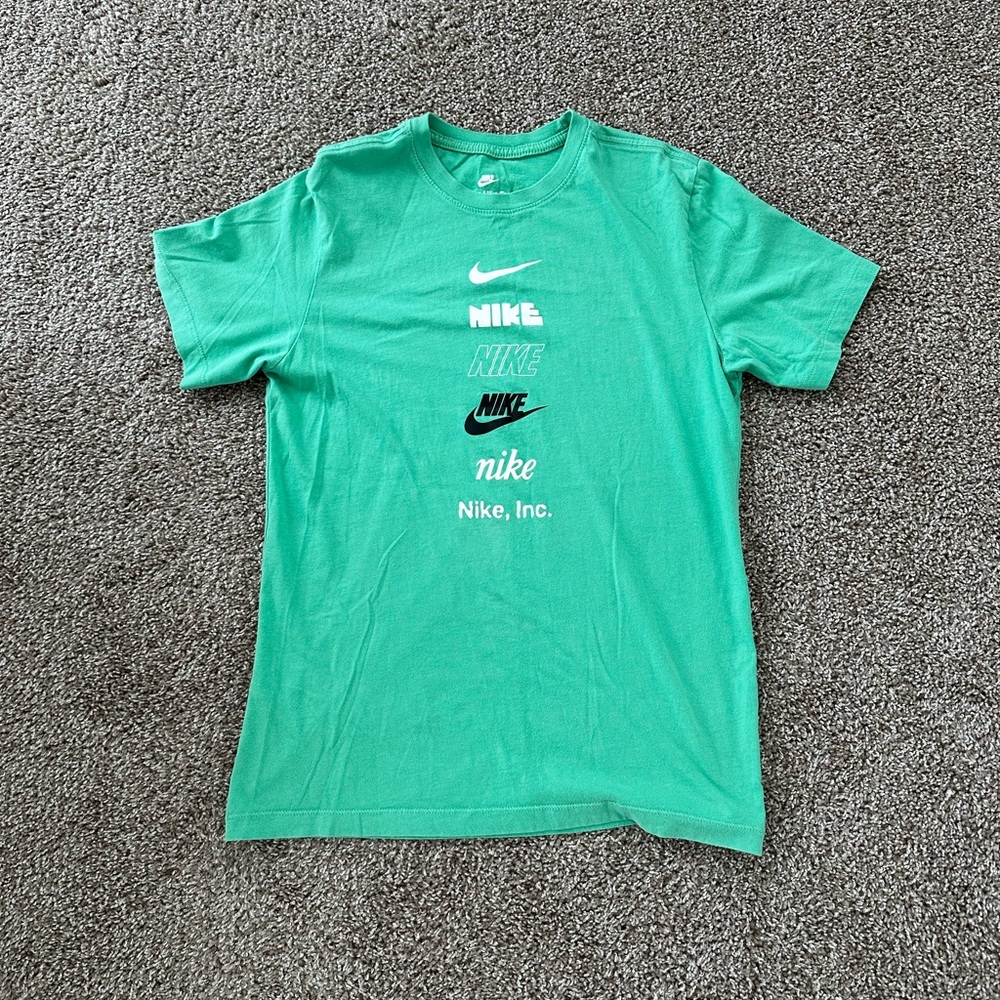 Nike T-Shirt